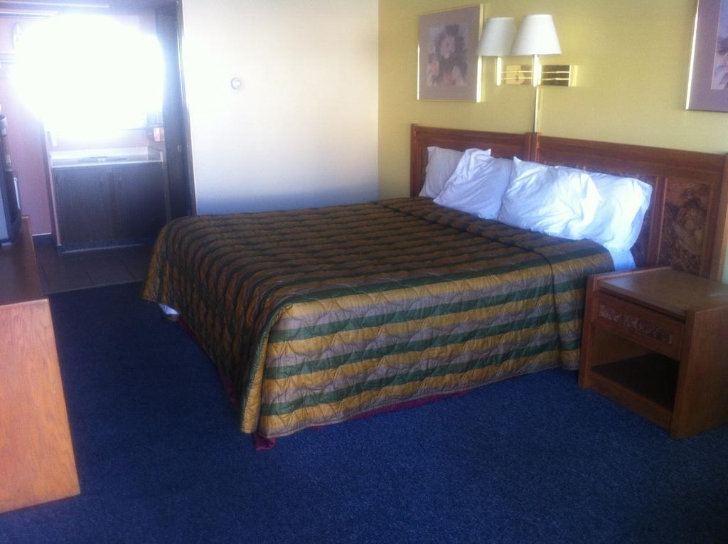 בריגהאם סיטי Galaxie Motel חדר תמונה